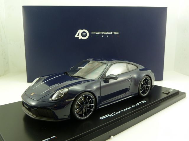 Porsche 911 (992.2) Carrera 4 GTS