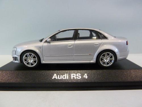 Audi RS4 (B7)