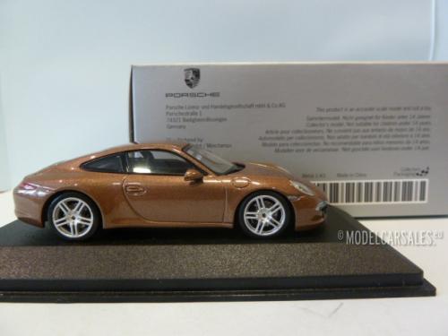 Porsche 911 (991) Carrera 4
