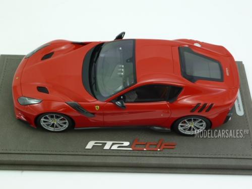 Ferrari F12 TdF