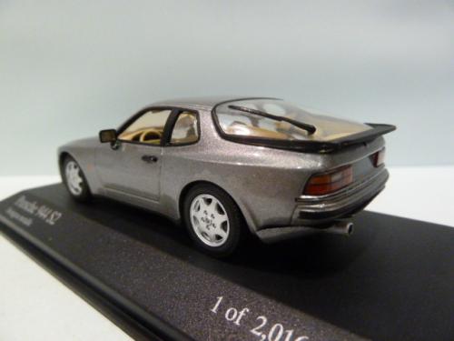 Porsche 944 S2