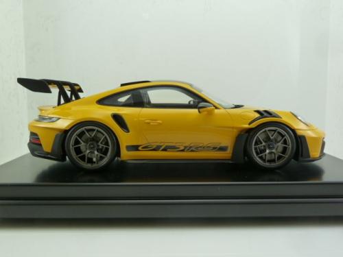 Porsche 911 (992) GT3 RS Weissach package