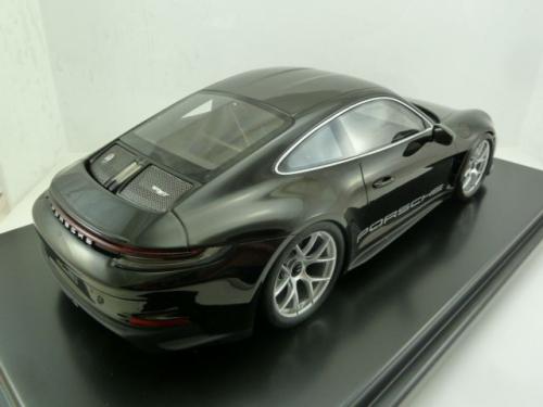 Porsche 911 (992) S/T