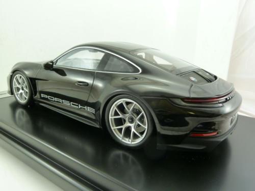 Porsche 911 (992) S/T
