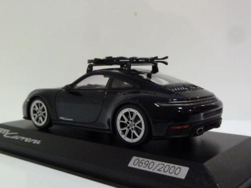 Porsche 911 (992.2) Carrera