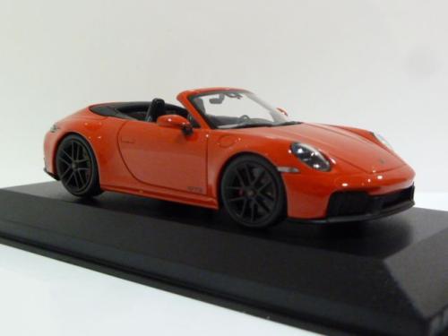 Porsche 911 (992.2) Carrera GTS Cabriolet