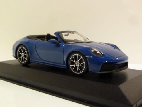 Porsche 911 (992.2) Carrera GTS Cabriolet