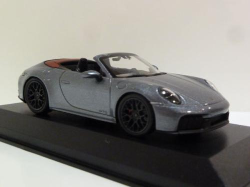 Porsche 911 (992.2) Carrera GTS Cabriolet