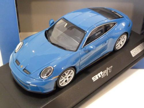 Porsche 911 (992) S/T Porsche 911 (992) S/T