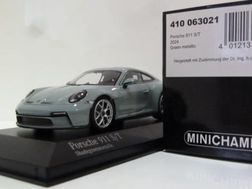 Porsche 911 (992.1) S/T Porsche 911 (992.1) S/T