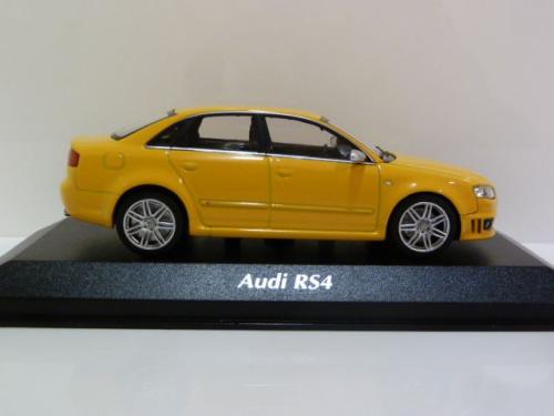 Audi RS4 Saloon