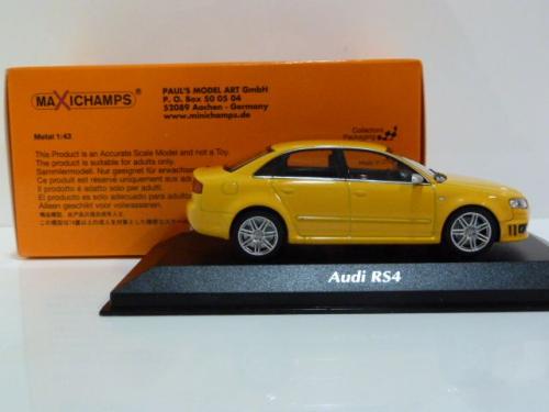 Audi RS4 Saloon