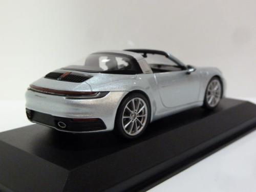 Porsche 911 (992) Targa 4S Porsche 911 (992) Targa 4S