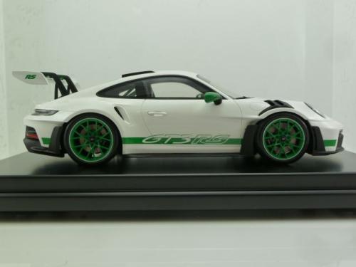 Porsche 911 (992) GT3 RS Tribute Carrera RS